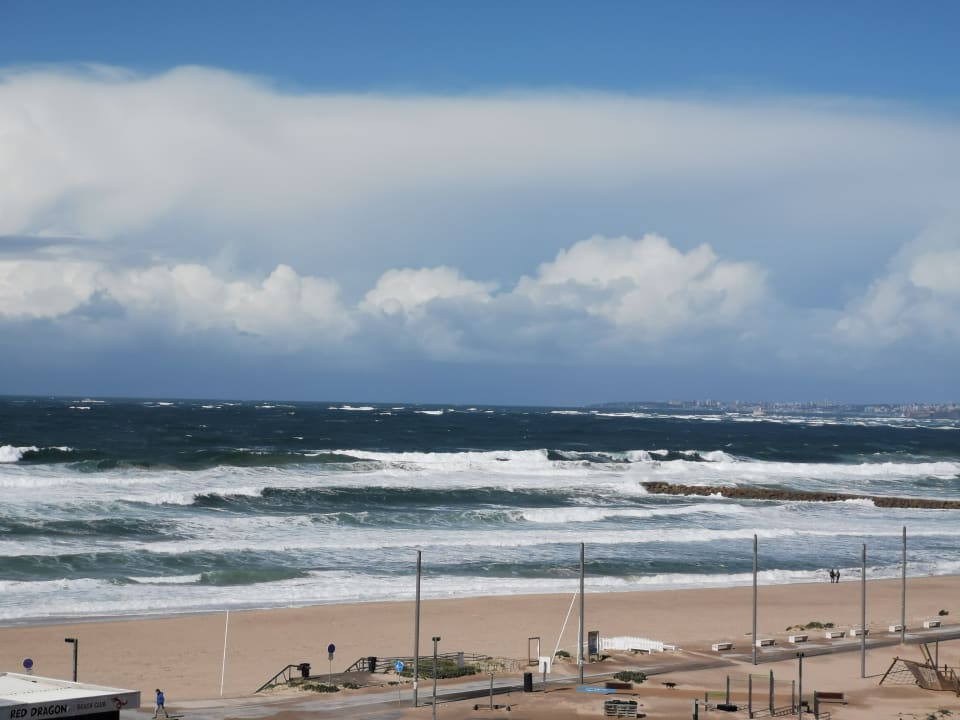 Ausblick Tryp Lisboa Caparica Mar