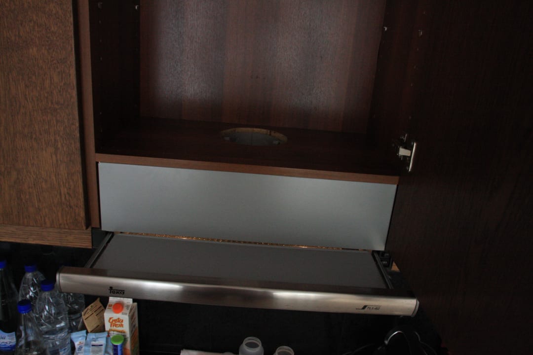 Dunstabzugshaube lüftet in den Schrank Domes of Elounda, Autograph Collection