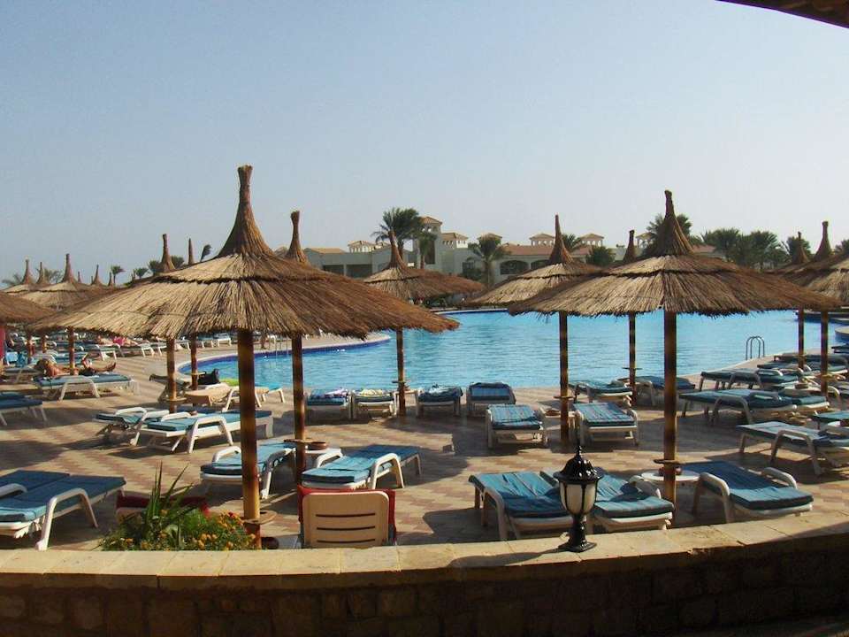 Einer von vielen Pool's Pickalbatros Dana Beach Resort - Hurghada