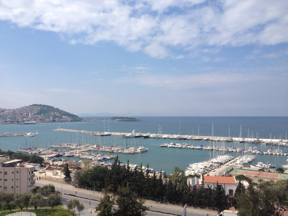 This is the view we woke up to, amazing. Elite World Kuşadası