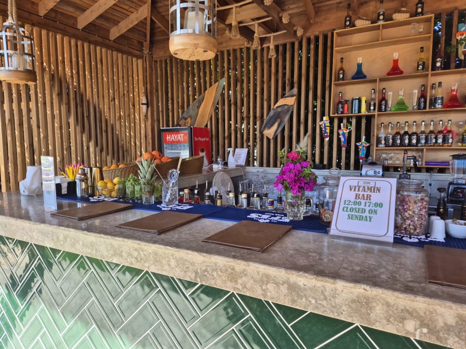 Gastro Saturn Palace Resort Hotel