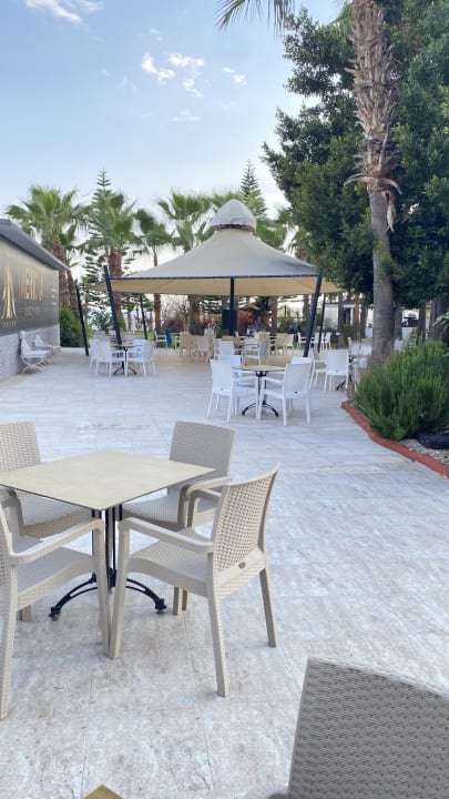 Gastro Mira Meridia Beach Hotel