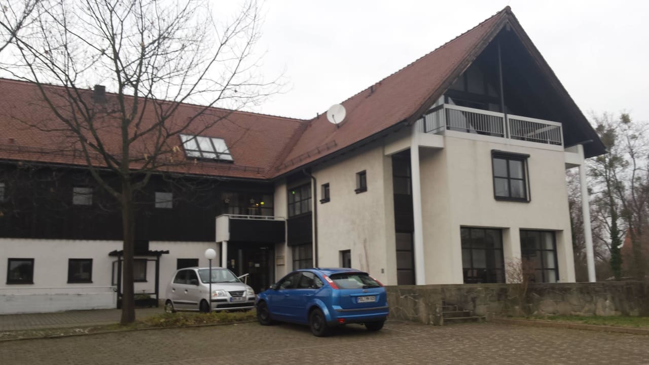 Hotelansicht vom Garten Hotel Landhaus Moritzburg