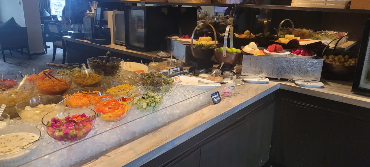 Gastro Royal Orchid Sheraton Hotel & Towers