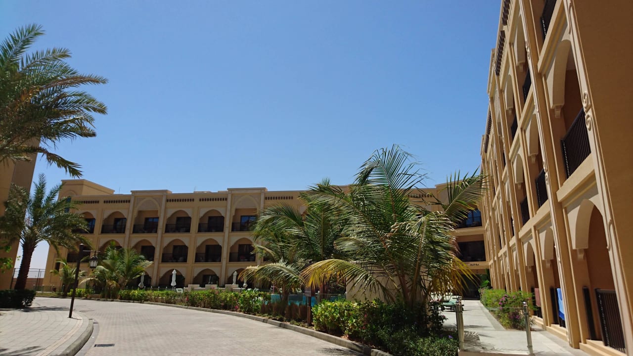 Nebengebäude  DoubleTree by Hilton Resort & Spa Marjan Island