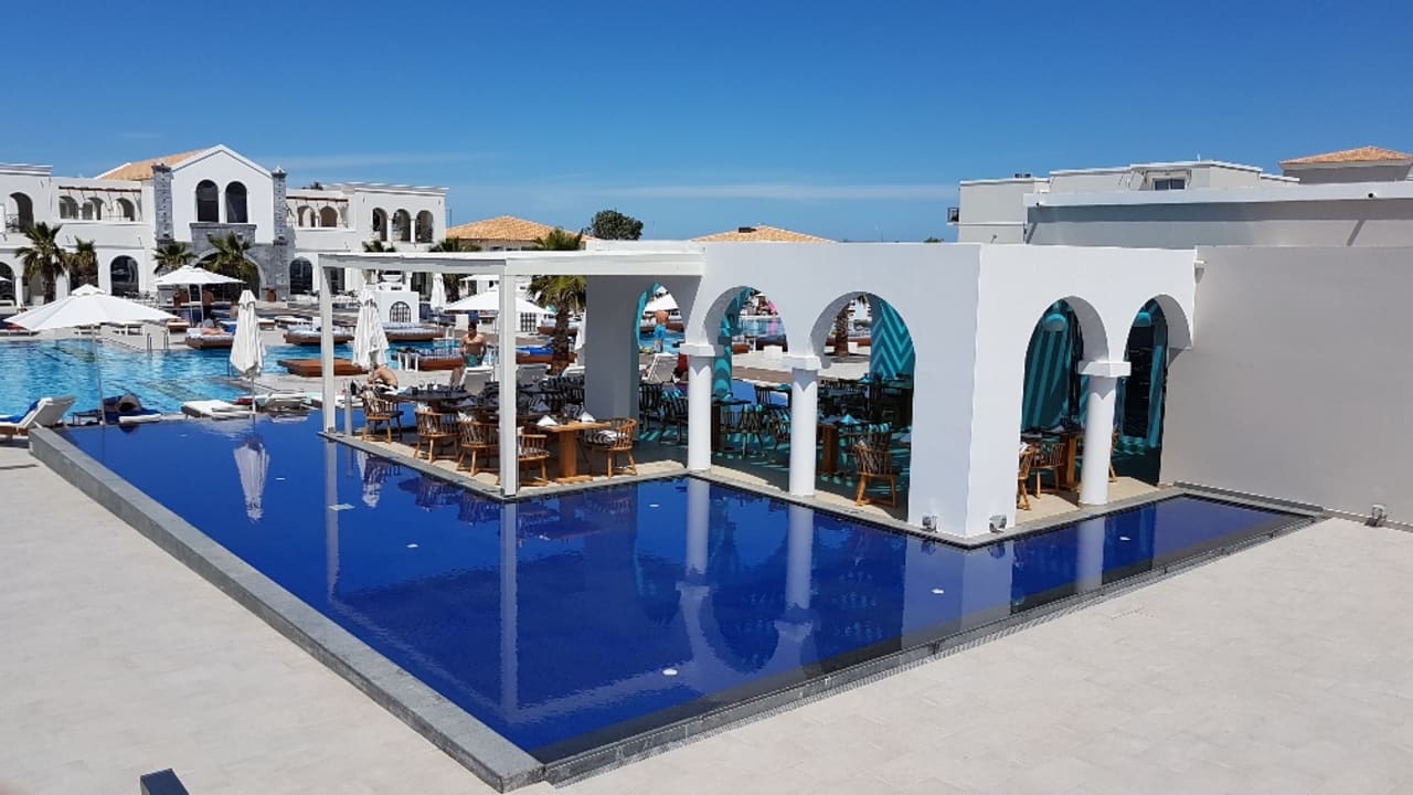 Pool Anemos Luxury Grand Resort