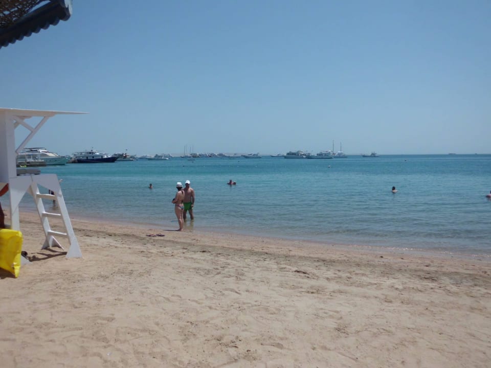 Hoteleigener Strand The Grand Hotel Hurghada