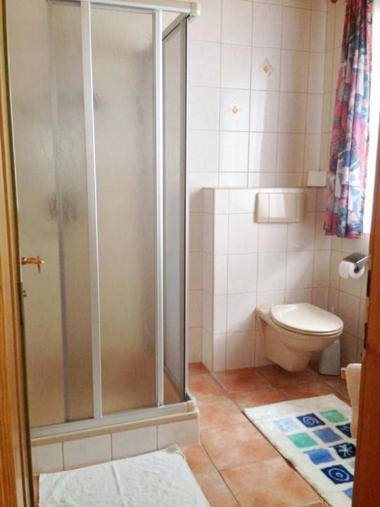 Badezimmer Gästeheim Ribis