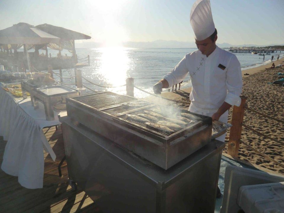 17 Uhr Fischgrillen am Steeg Maxx Royal Belek Golf Resort