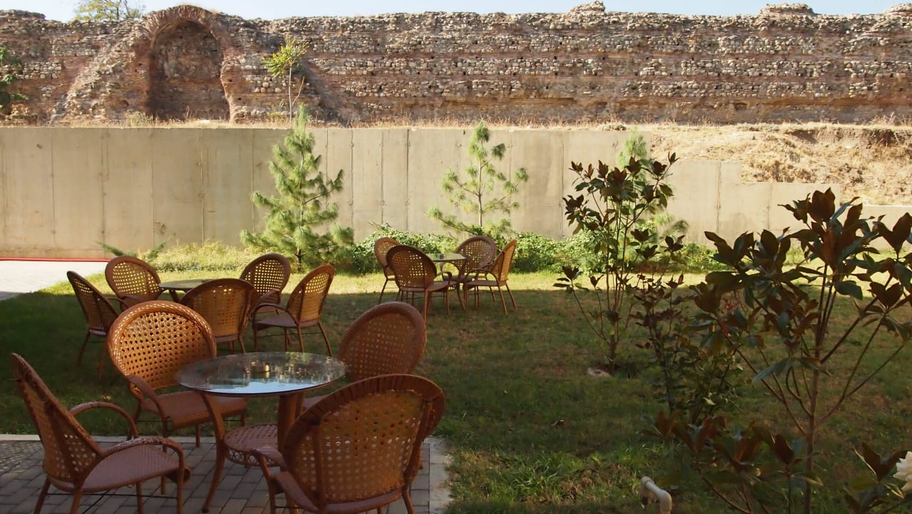 Garden  Hotel C Comfort