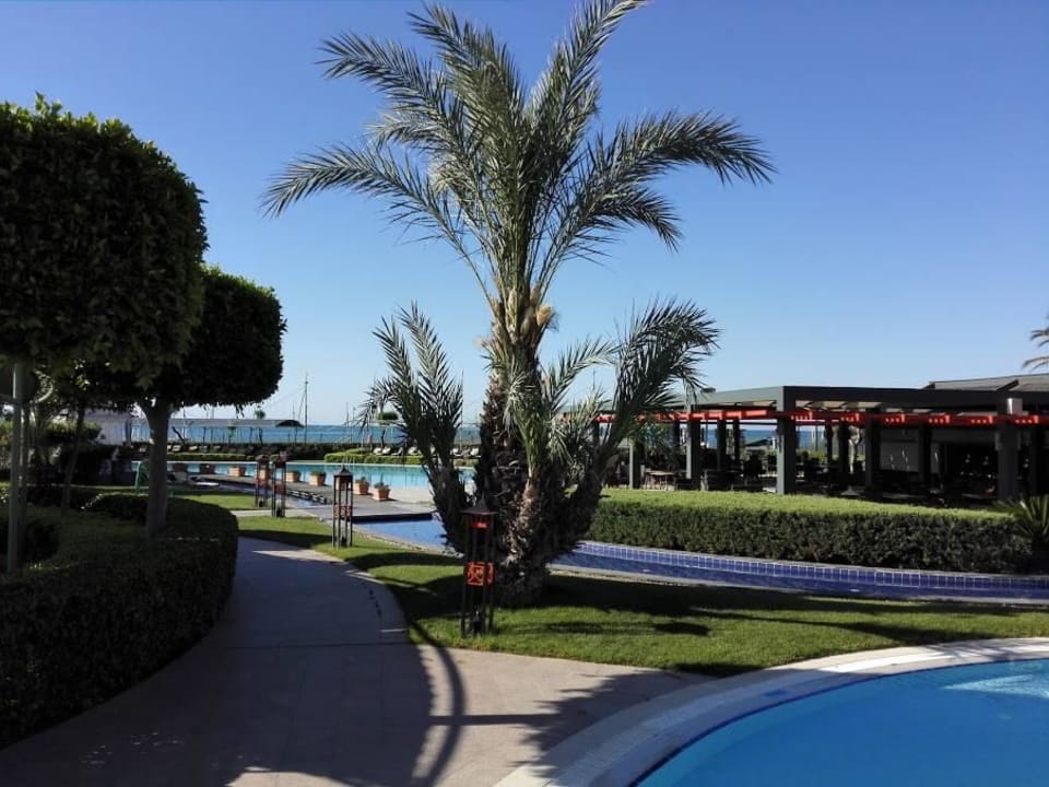 Tuin Limak Lara Deluxe Hotel & Resort