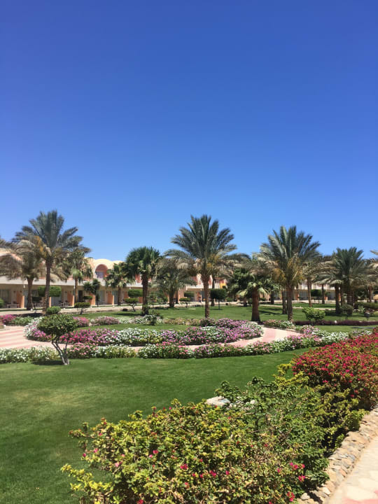 Gartenanlage Three Corners Sea Beach Resort