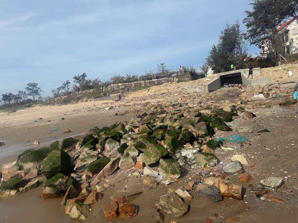 Strand Pandanus Resort