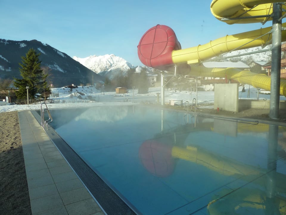 Außenbecken Familienresort Buchau