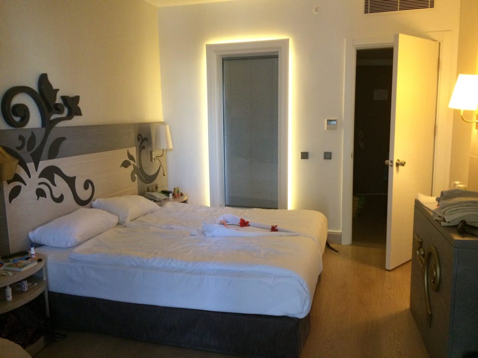 Familienzimmer, grosses Zimmer Kirman Belazur Resort & Spa