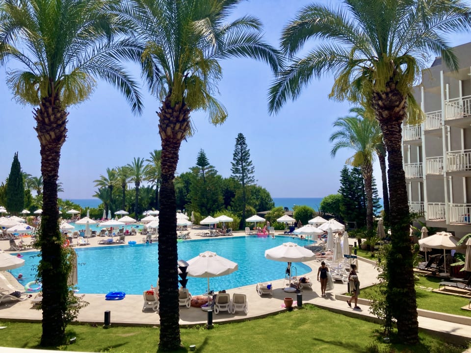 Pool PALOMA Perissia