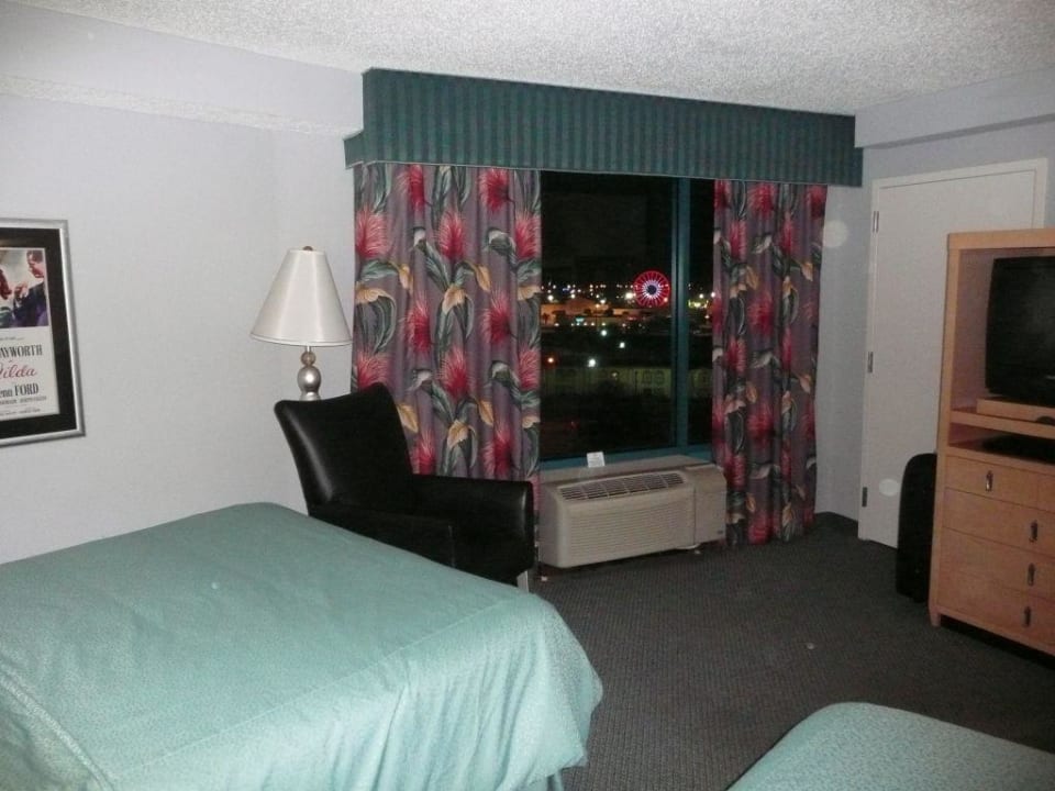 Zimmer und Ausblick Four Points by Sheraton Orlando International Drive