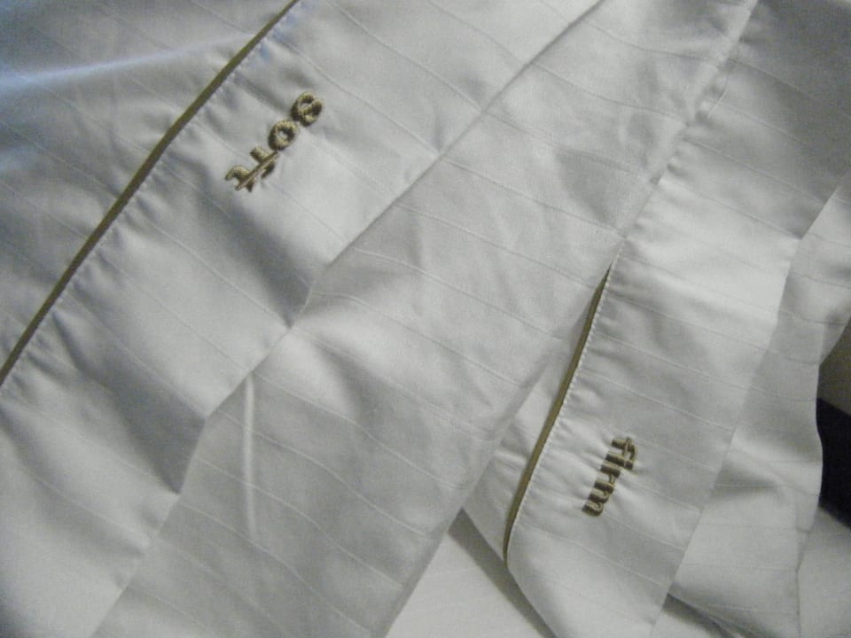 Kissen mit Beschriftung (unterschiedliche Füllung) Holiday Inn Express & Suites Williams