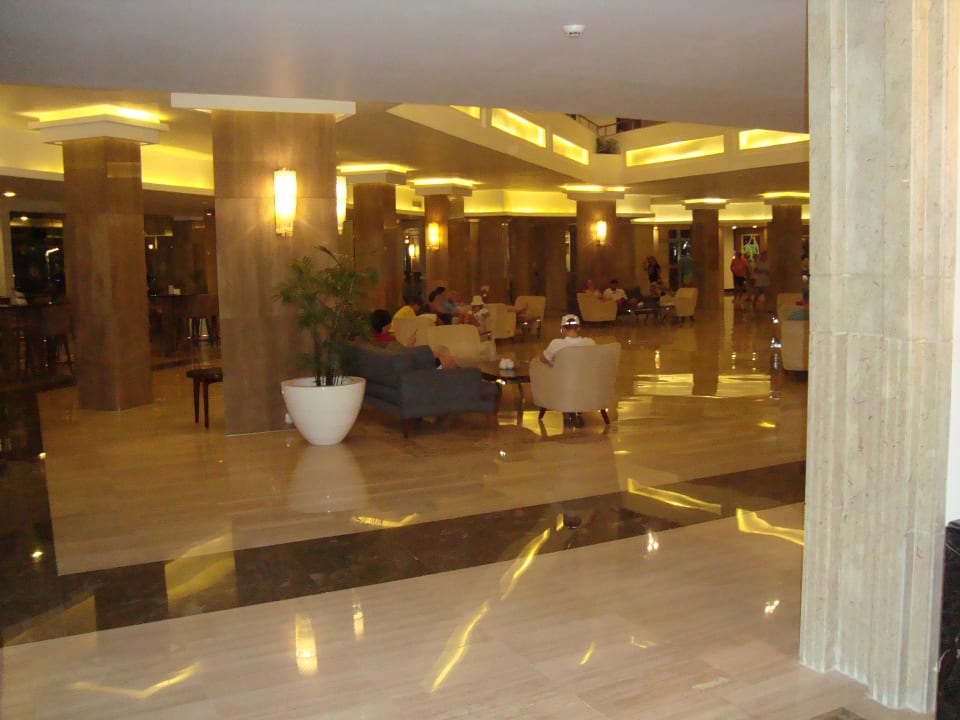 Lobby Beach Albatros Resort