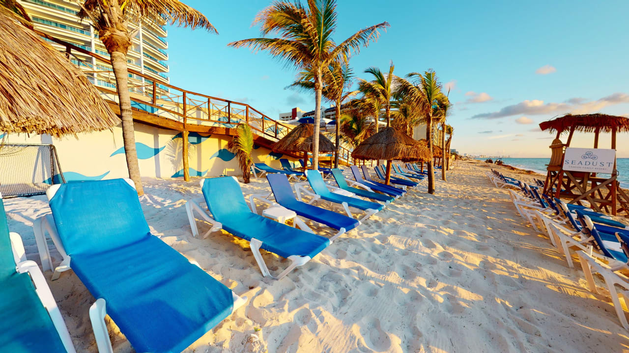 Strand Seadust Cancun Family Resort