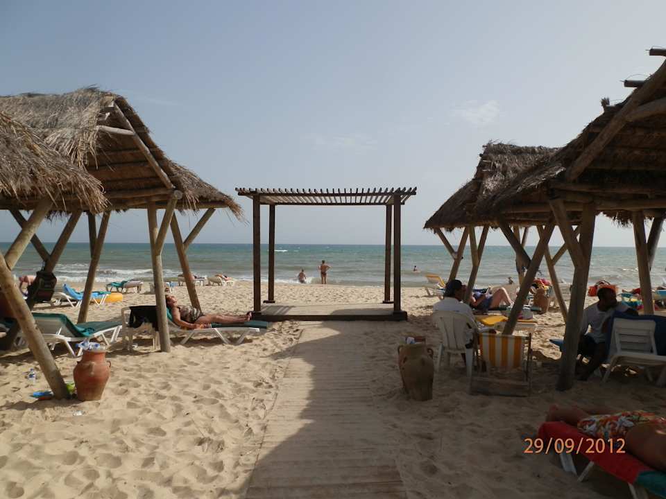 Der Steg ist der Weg The Orangers Beach Resort and Bungalows