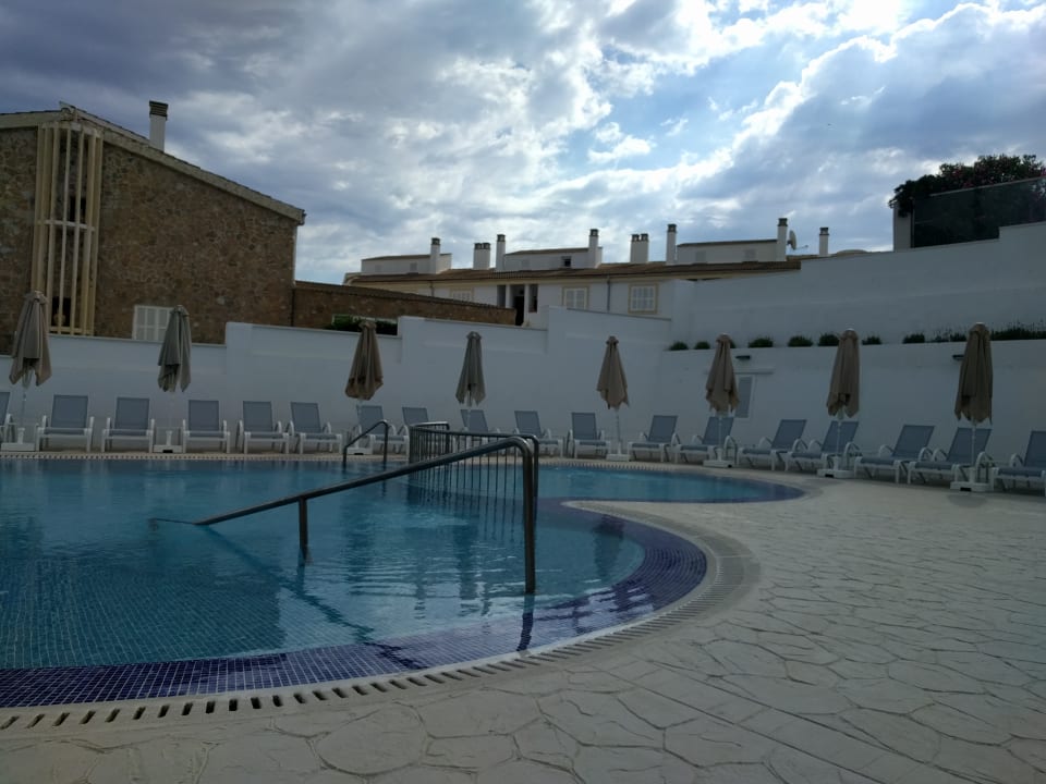 Pool HSM Regana - Adults Only