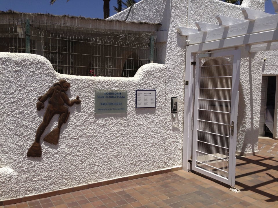 Tauchschule ROBINSON ESQUINZO PLAYA