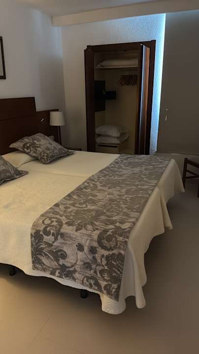 Zimmer Hipotels Mercedes