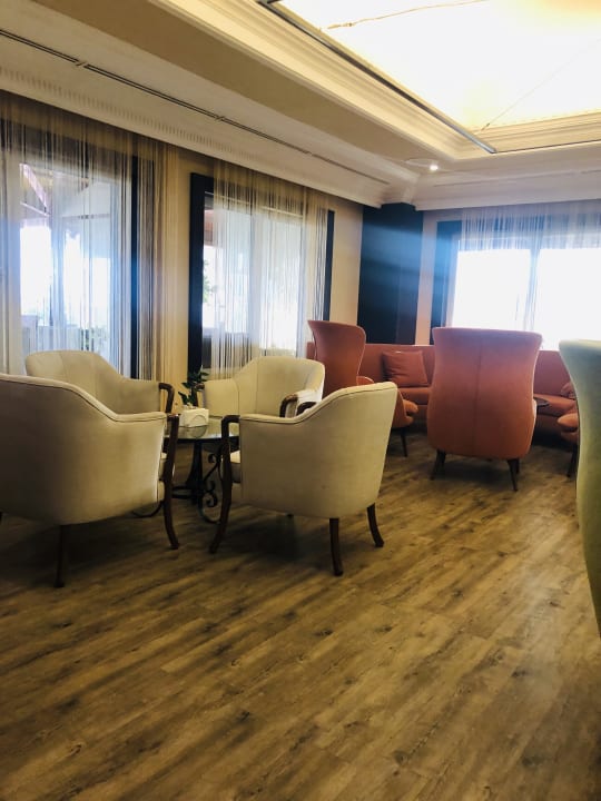 Lobby Belconti Resort Hotel