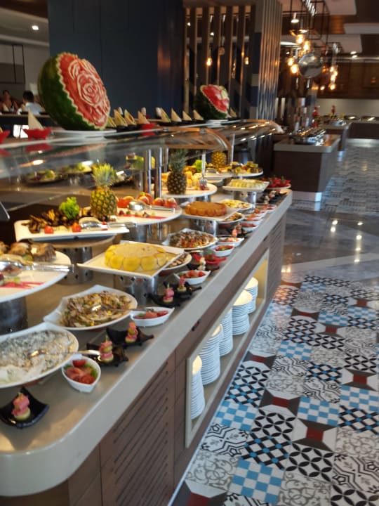 Einfach super Saturn Palace Resort Hotel