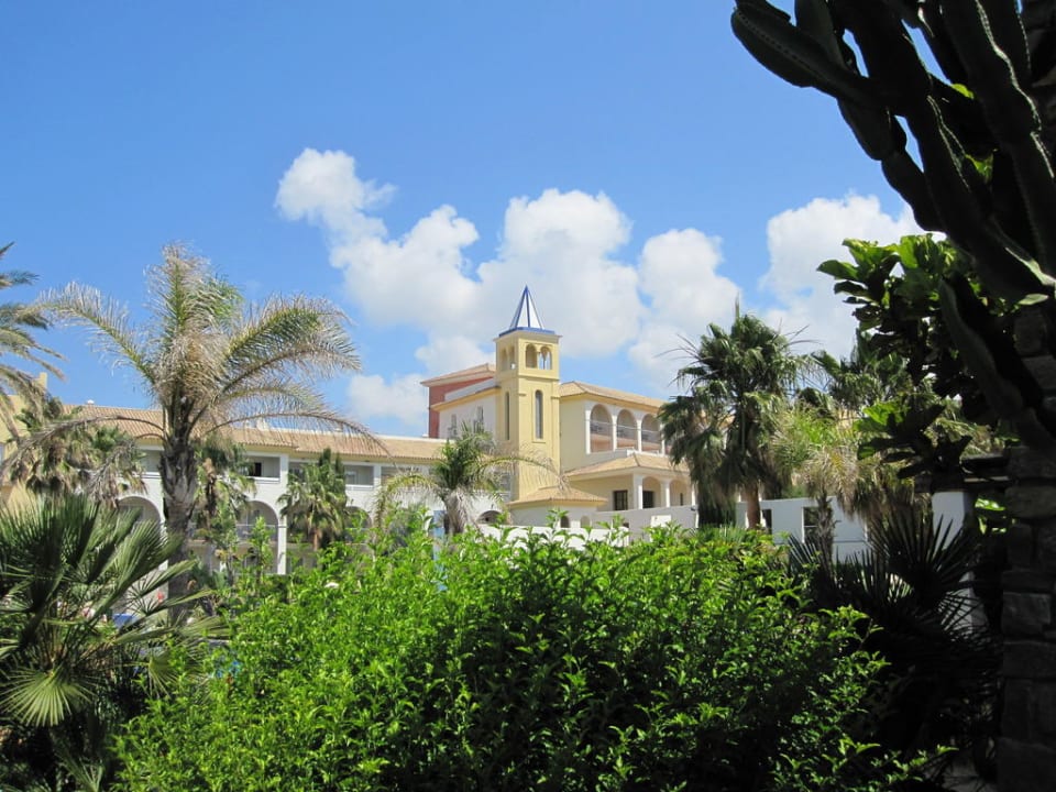 Hotelturm Fuerte Conil-Resort