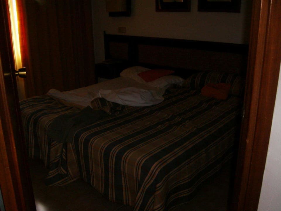 Bett Parque Nereida Suites Hotel