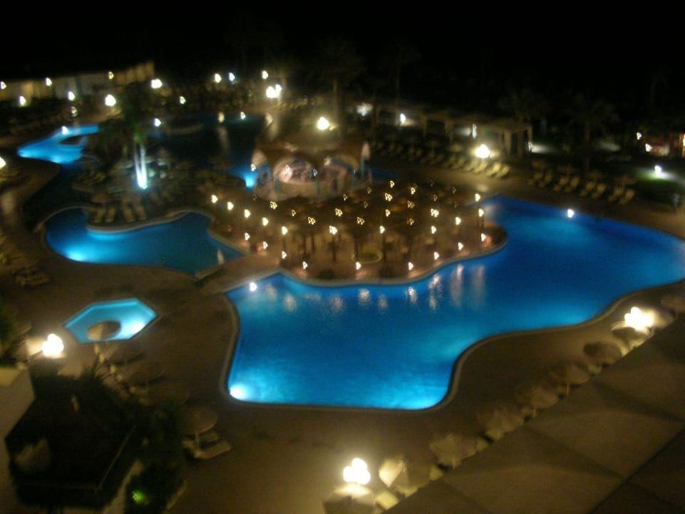 Anlage bei Nacht Rodos Palladium Leisure & Wellness