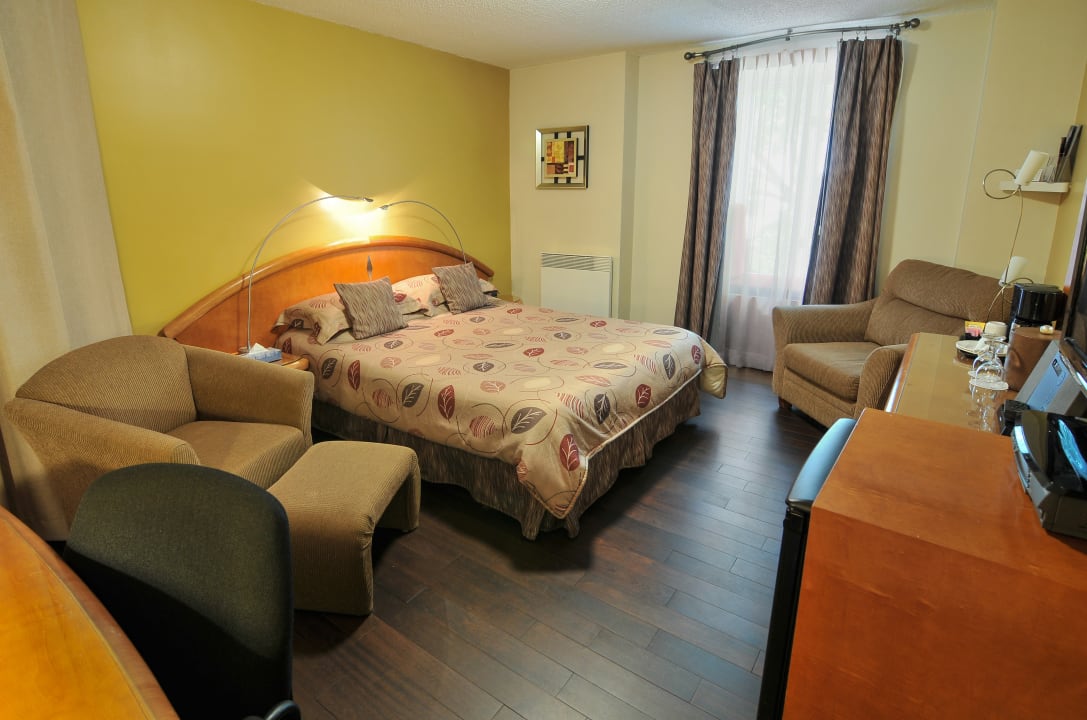 Zimmer Auberge Le Pomerol