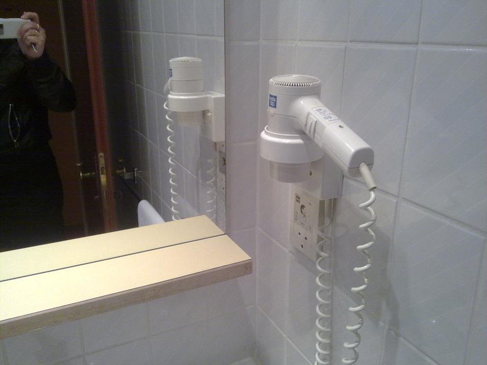 Фен, нормальный Apartments Shermin