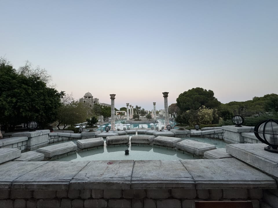 Pool Xanadu Resort Hotel