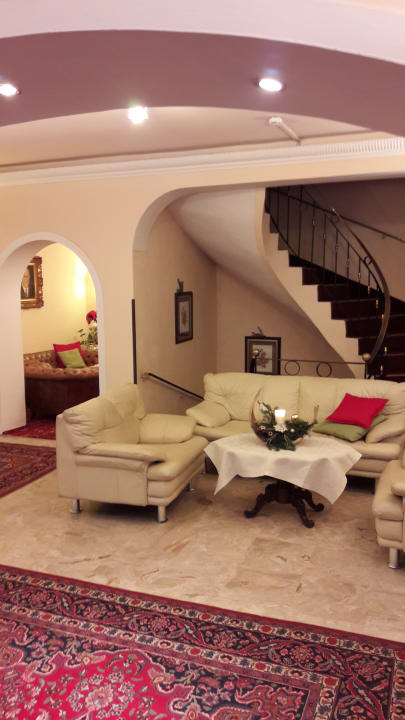 Lobby Hotel Carinthia