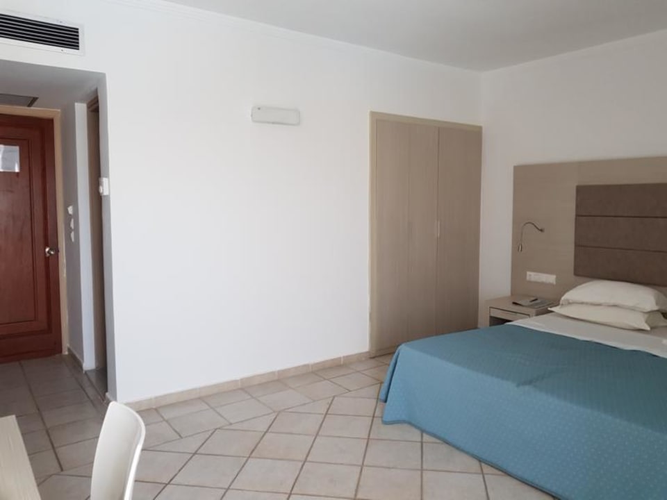 Zimmer Sunshine Rhodes