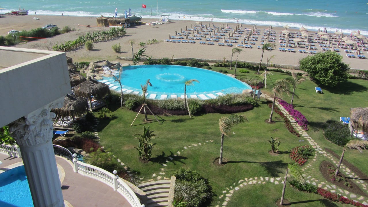 VIP Poolbereich Starlight Resort Hotel