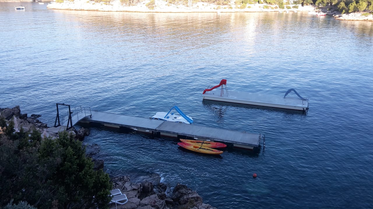 Strand Gava Waterman Milna Resort