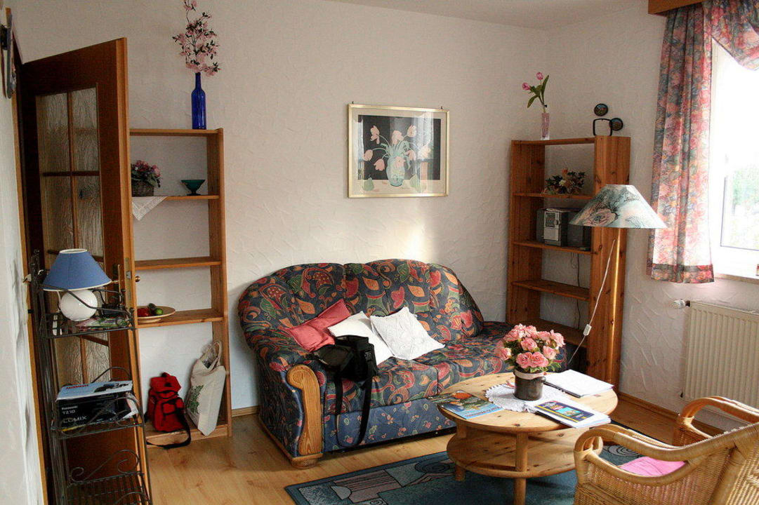 Wohnzimmer (bewohnt) Gästehaus Frankenwaldhof