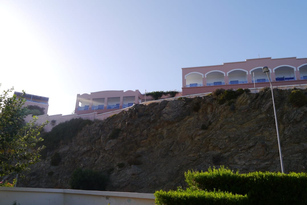 Vom halben Weg zum Starnd Mitsis Rodos Village