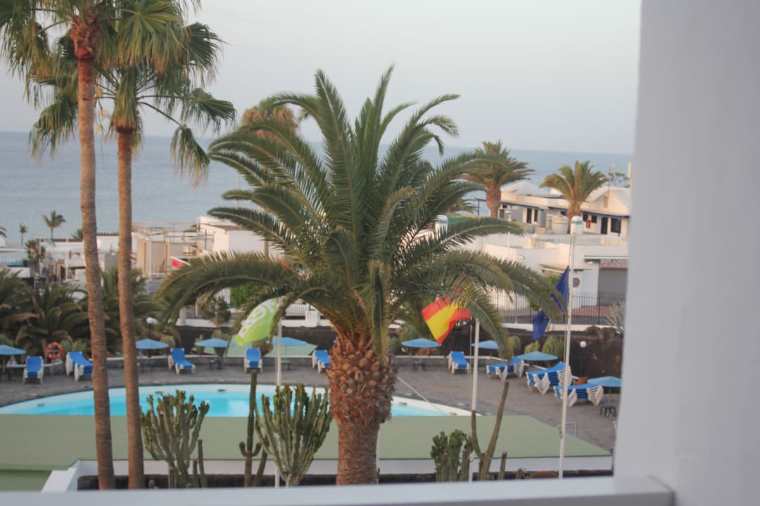 Ausblick Ereza Apartamentos Los Hibiscos- Adults Only