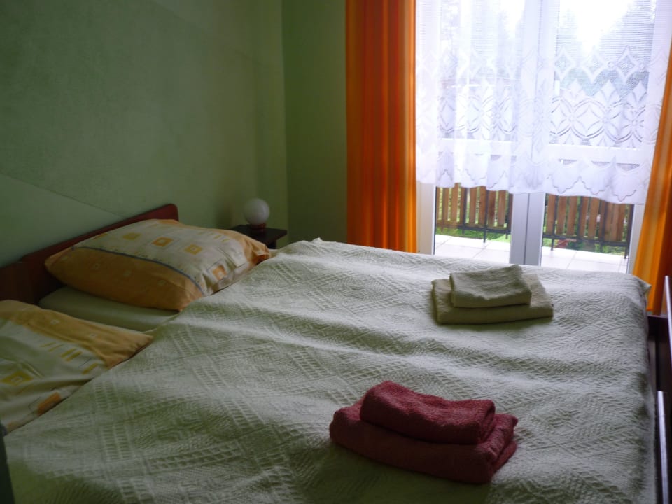 Betten sind sehr bequem Pension Fortuna