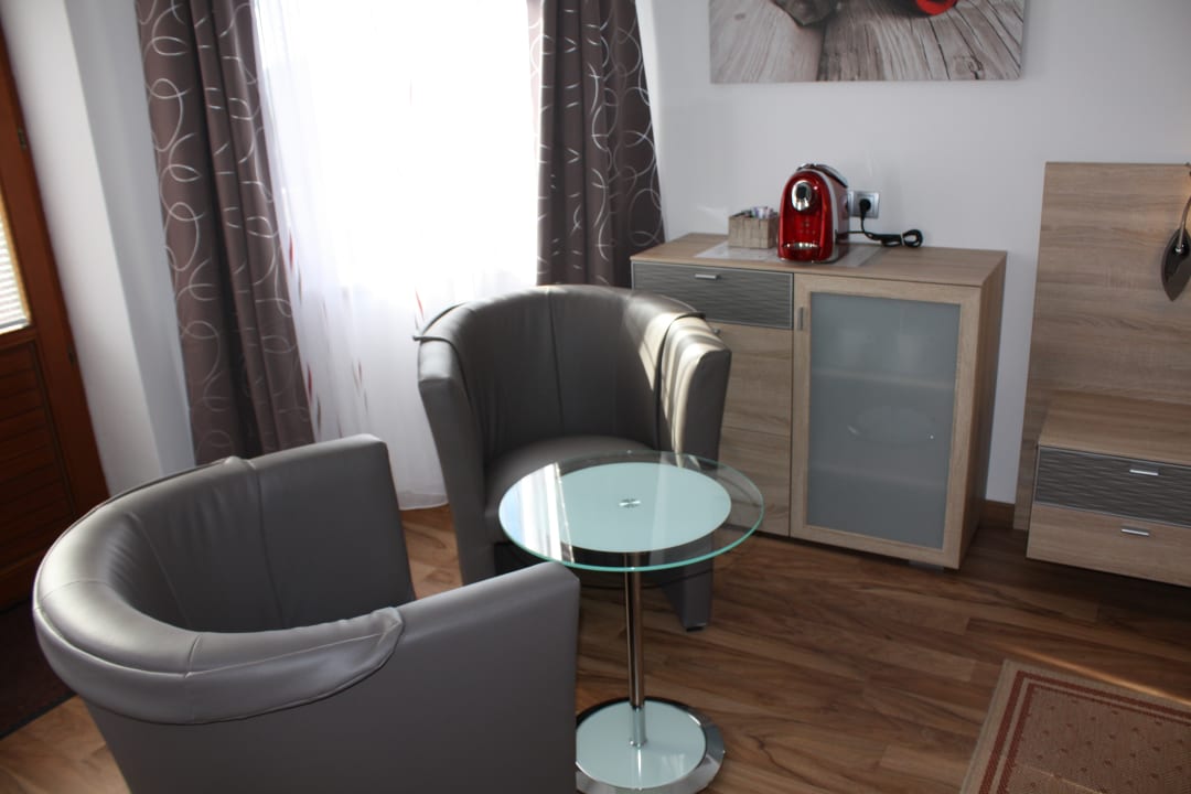 Zimmer Gästehaus Adelmann