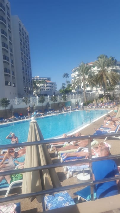 Pool Bull Escorial & Spa