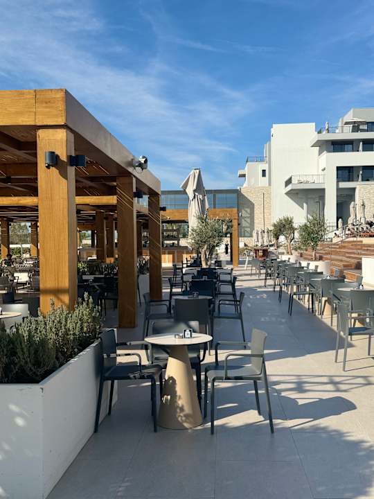 Gartenanlage Anda Barut Collection