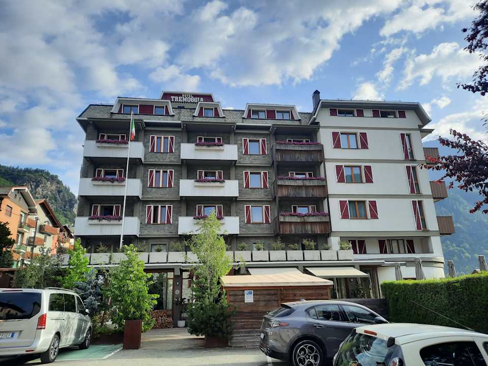 Außenansicht Hotel Tremoggia