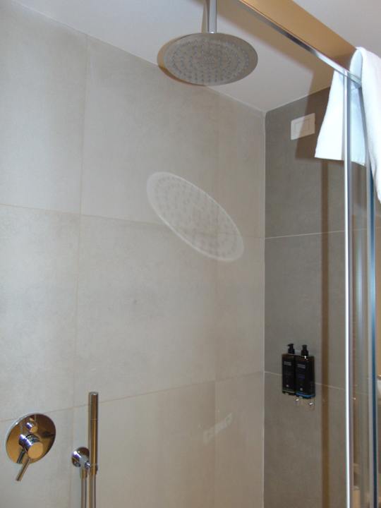 Zimmer Mercure Almaty City Center