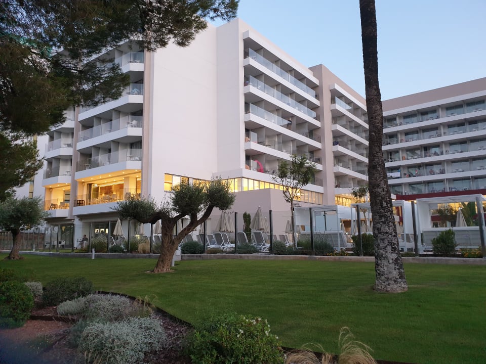 Außenansicht Hipotels Bahía Cala Millor